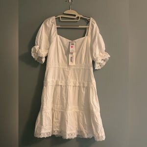 Elegant White Lace Dress